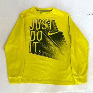 Nike Long-Sleeve Graphic “Just Do It” Boys Size Large T-Shirt